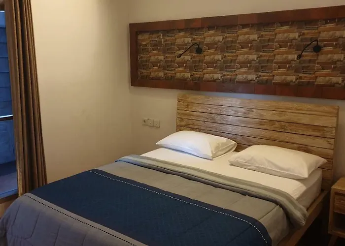 Clover Bali 4*